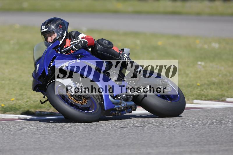 /10 20.04.2026  Pluess Moto Sport ADR/Freies Fahren/1